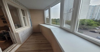 Застеклить лоджию Елизово цена от 9804 руб. м/п. за 50 часов